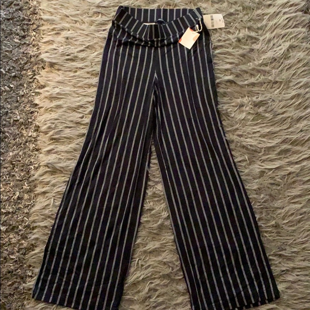 “Fit and Flared” pants from Forever 21😊